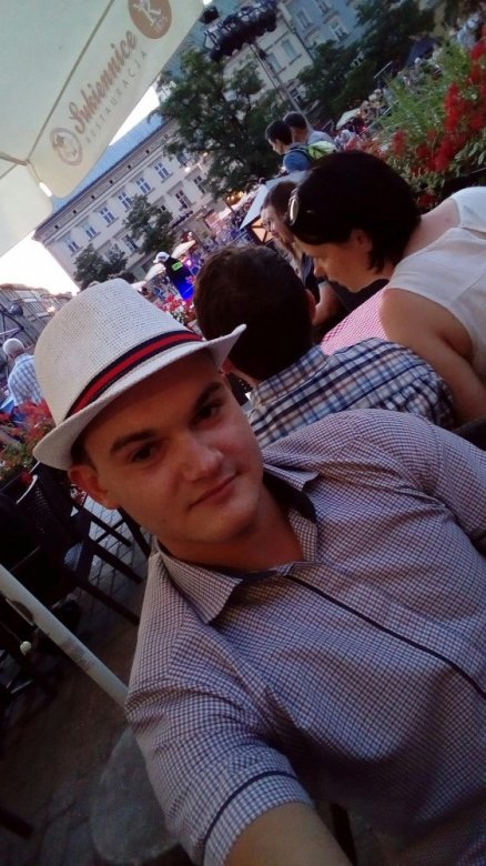 Andrii povoroznyk (Andrii povoroznyk )