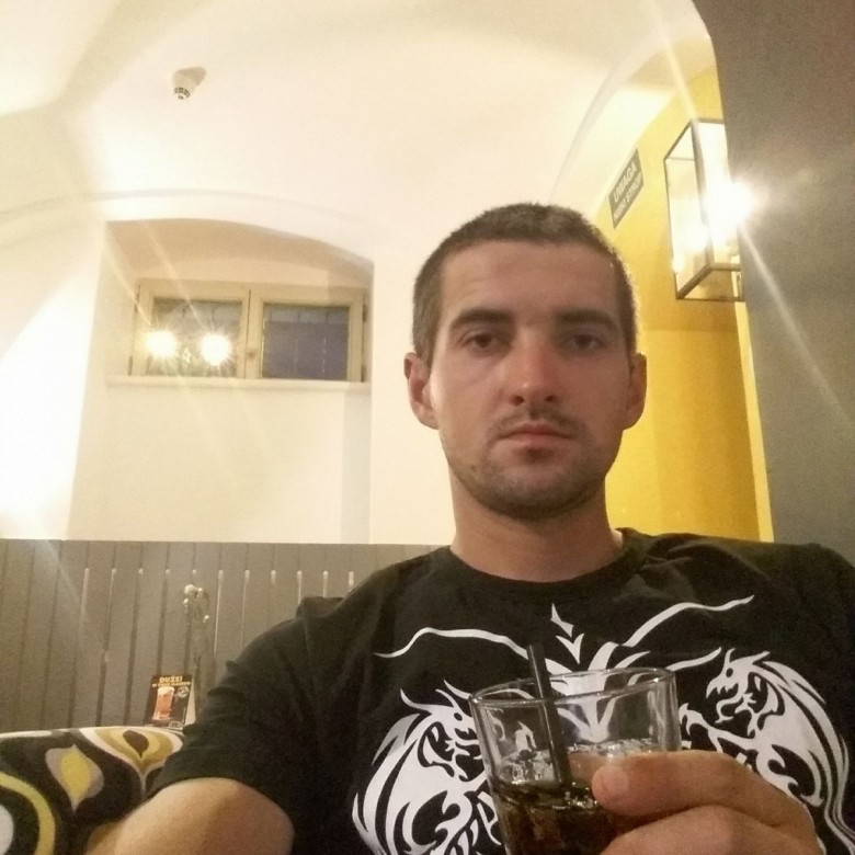 Liubomur Piotrovskyi (LiubomurPiotrovskyi)