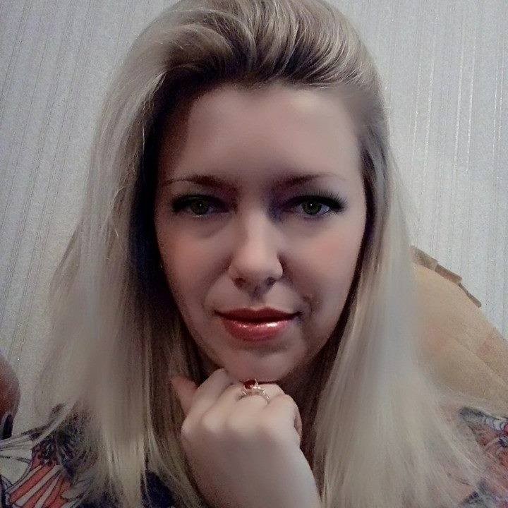 Oksana  Svetlichnaya (OksanaSvetlichnaya)