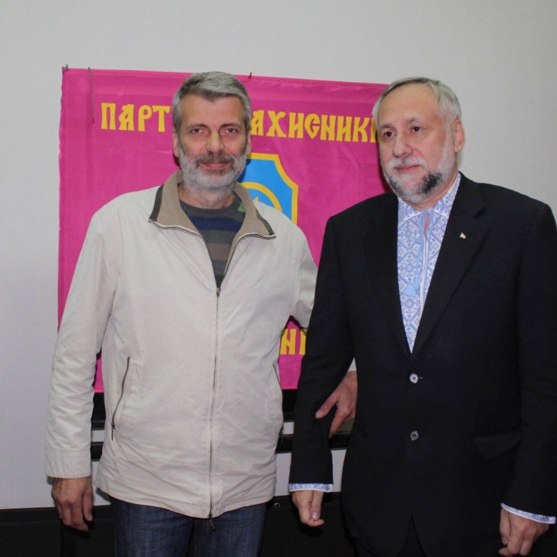 Yuriy Bibik (YuriyBibik)