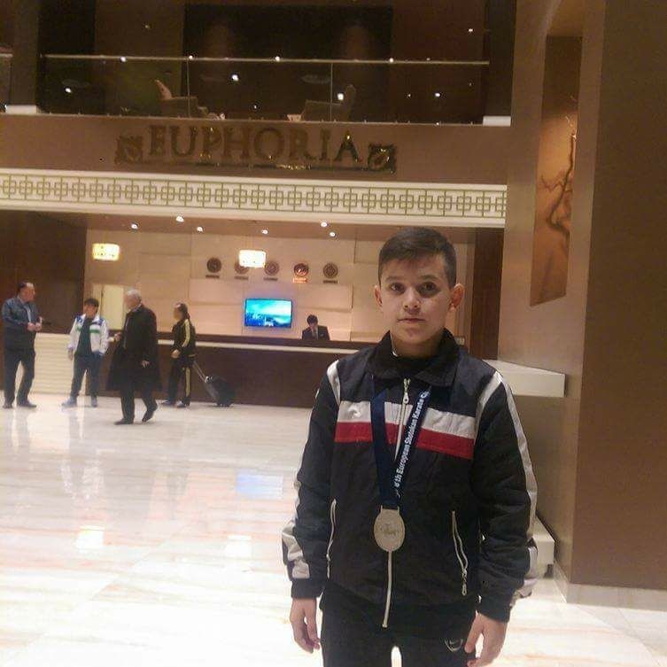 Zura Bejuashvili (ZuraBejuashvili), Gruzia