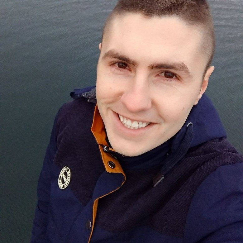 Yarik  Artemenko (YarikArtemenko)