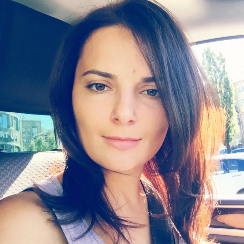 Ann Zburgik (AnnZburgik)