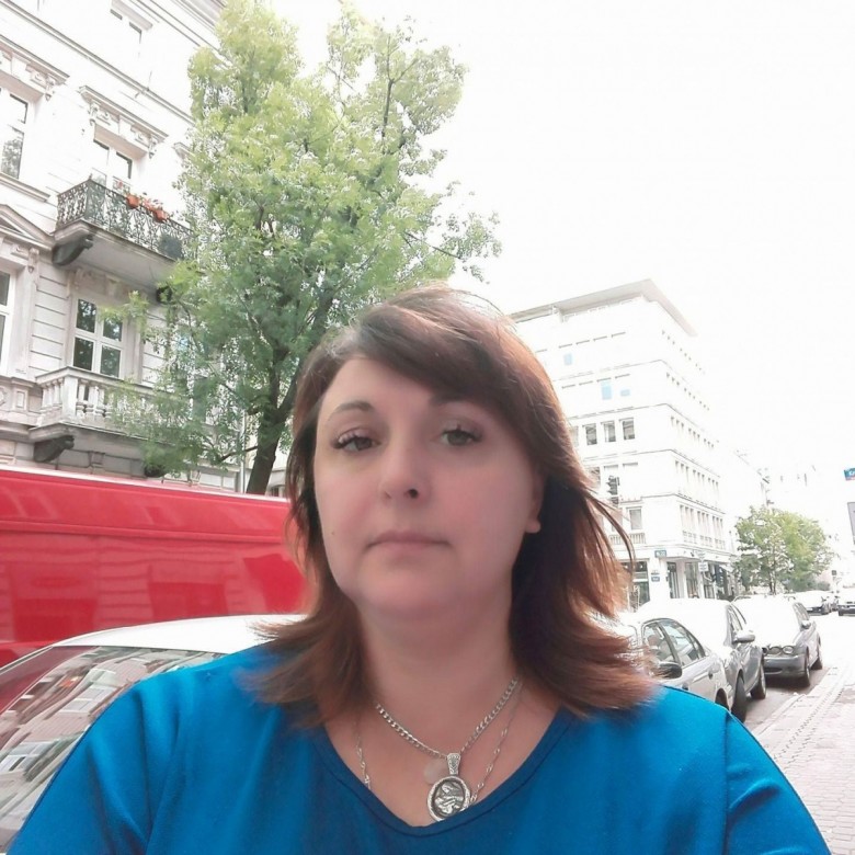 Tania Samanchuk (TaniaSamanchuk)