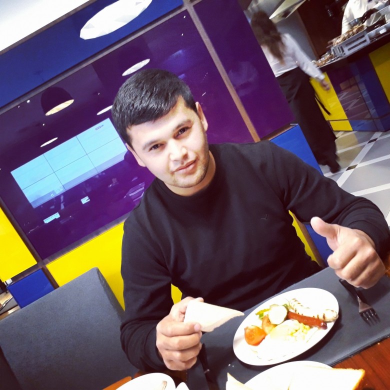 Asliddin Kholov  (Asliddin Kholov)