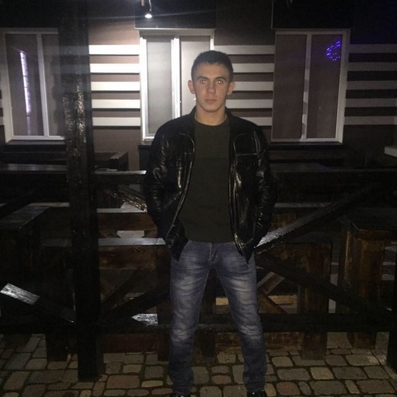 Dima Humeniuk (DimaHumeniuk)