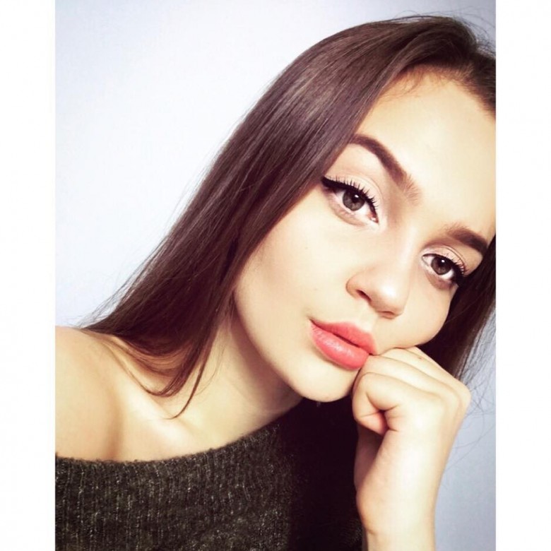 Anastasia Dudas (AnastasiaDudas)