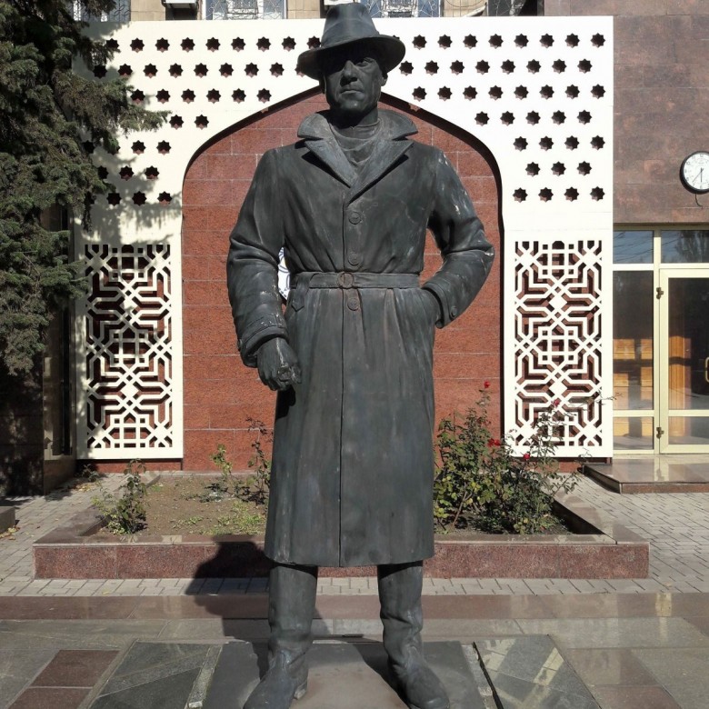 Віталік Дмищук (ВіталікДмищу), Rivne