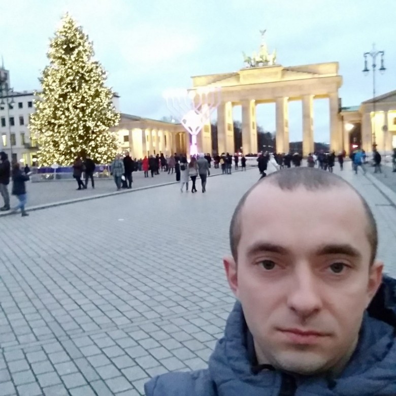 EvgeniiBezin (Evgenii Bezin)