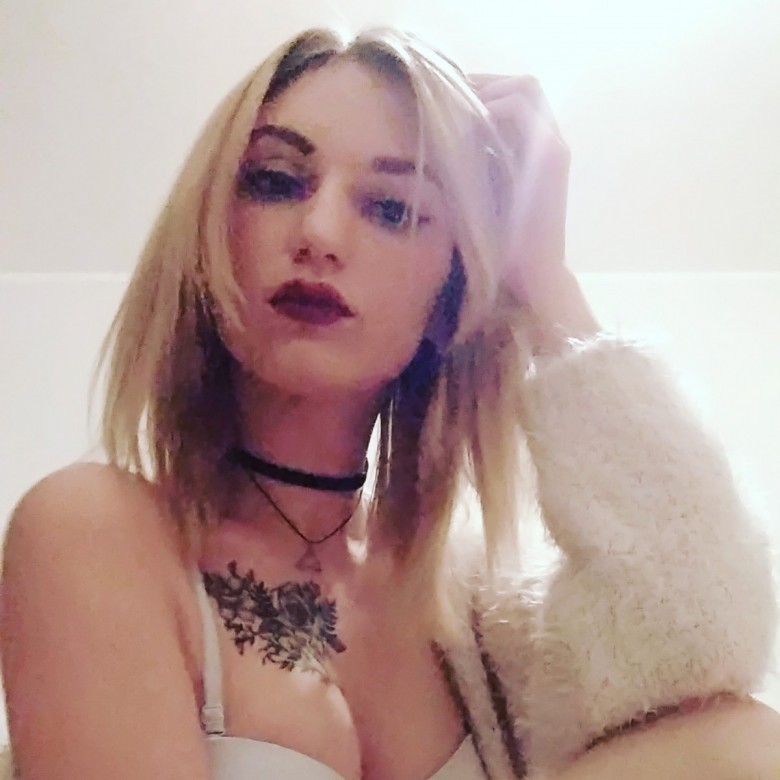 Oleksandra1105 (Oleksandra1105 )