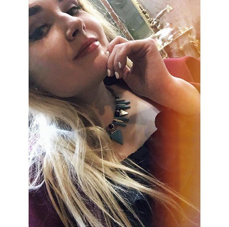Vika K (Vika K )