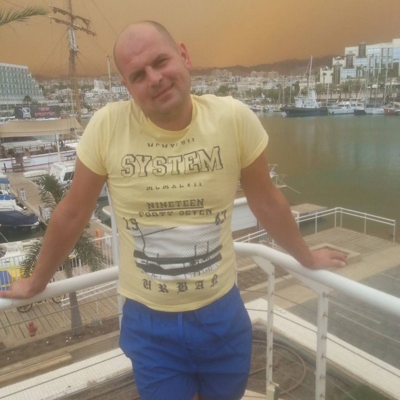 Andrey Peltser (AndreyPeltser)
