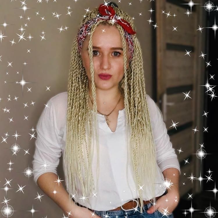 Лена Гусарова (ЛенаГусарова)