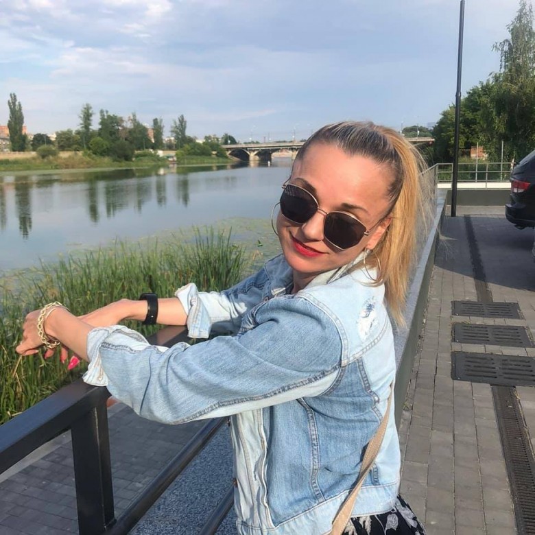 Elena Elena (ElenaElena)