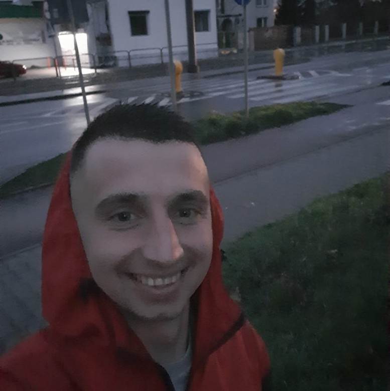Tolik Luchnik (TolikLuchnik)