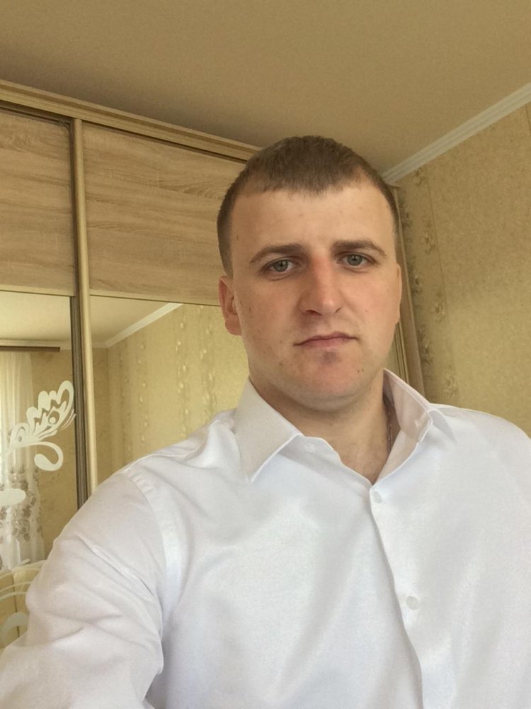 Viktor25 