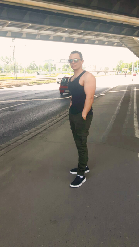 Andrii Lewroni
