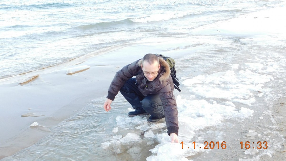 Андрей Бобровский
