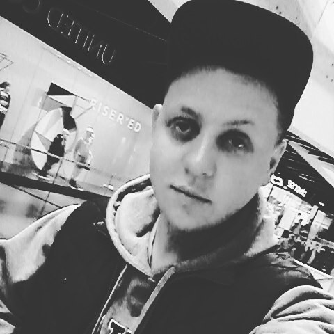 Bogdan  Varik