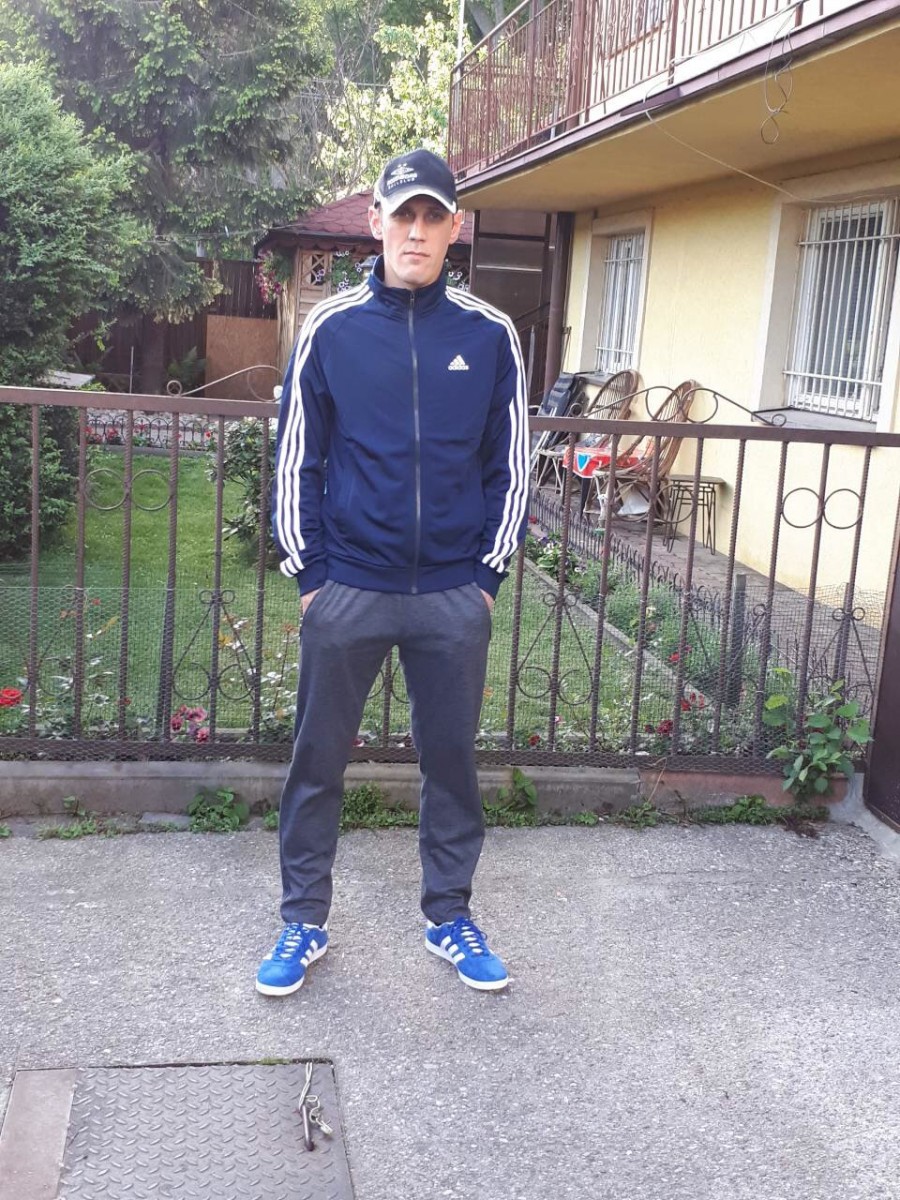 Andrii Holikov