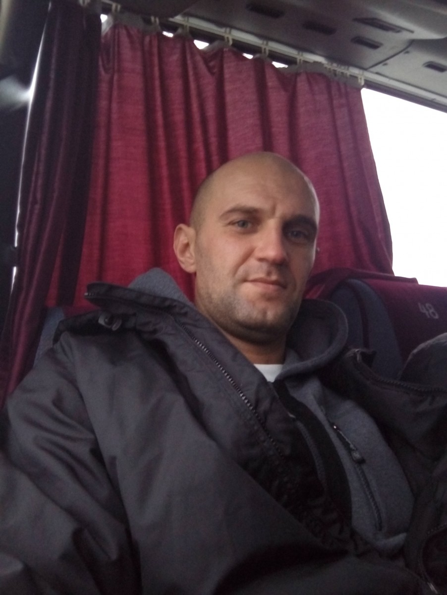 Александр Калугин