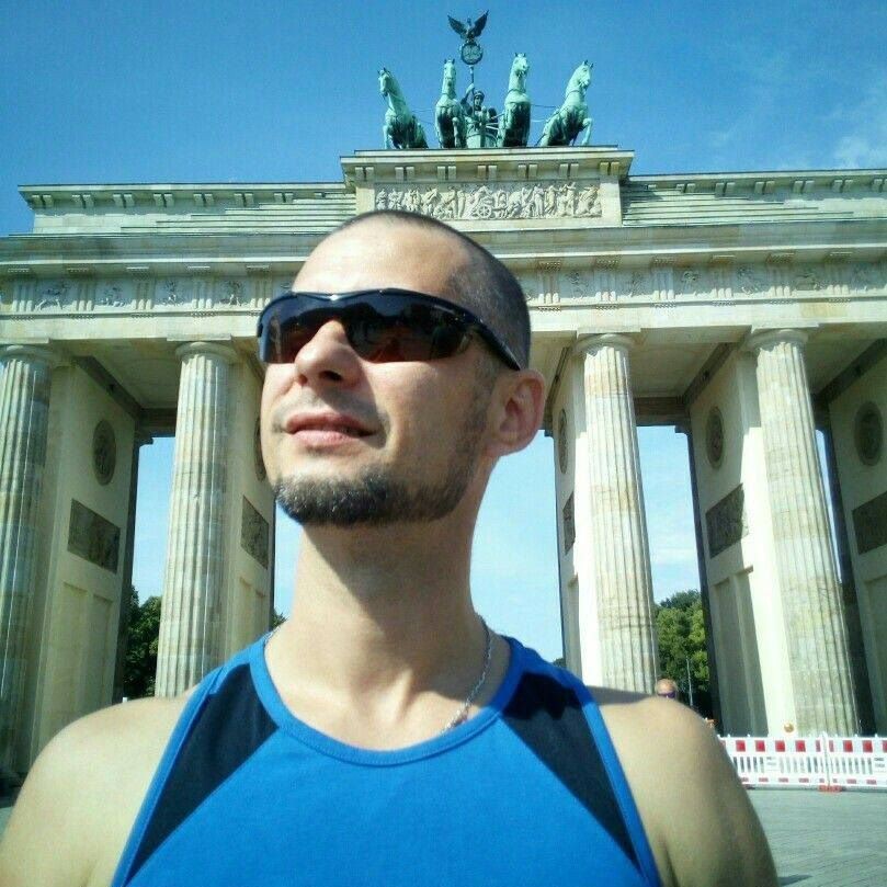 Александр Ивченко