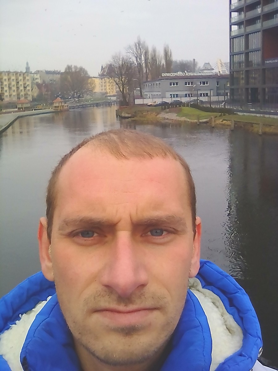 Anatoliy Tokar 