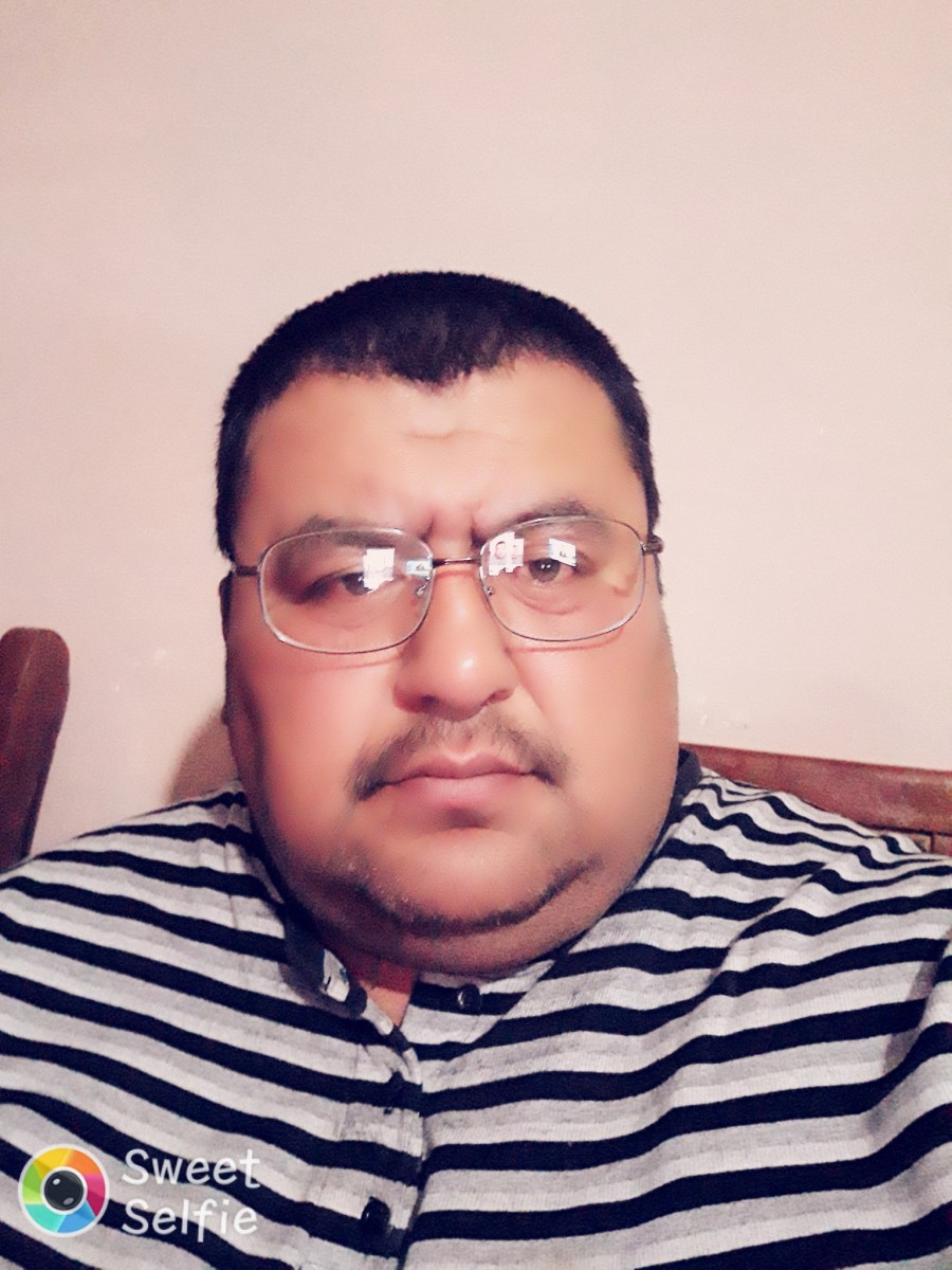 Хотамжон 