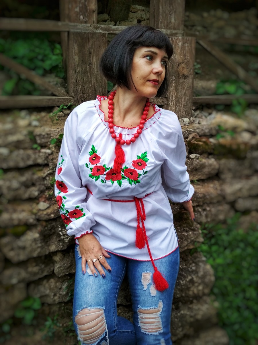 Yuliia Shvets