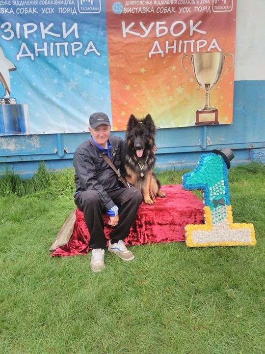 Александр Величко