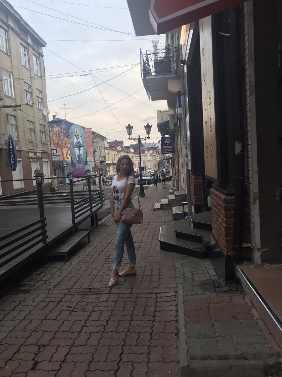 Oksana Petrosanyak