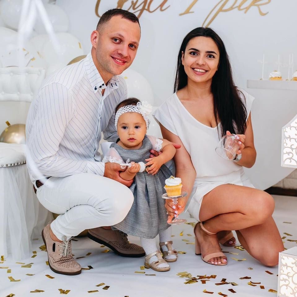 Oksana Baziun Khora