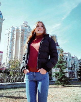 Александра Нестеренко 