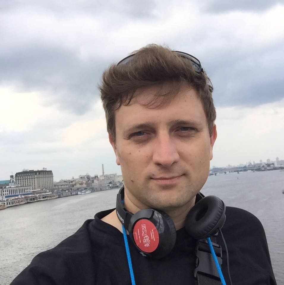 Yurii Яценко