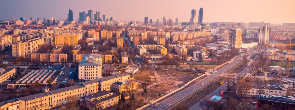 У Польщі полегшують карантинні обмеження: що буде дозволено з 20 квітня й що обіцяють далі