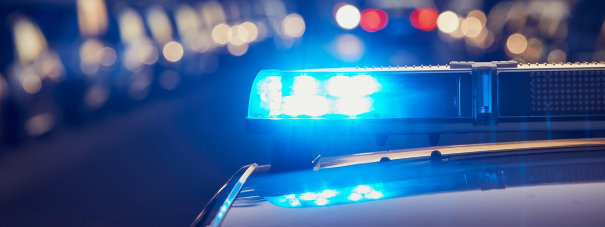 У Польщі скоїли брутальний напад на українців: в'їхали в них автомобілем й побили