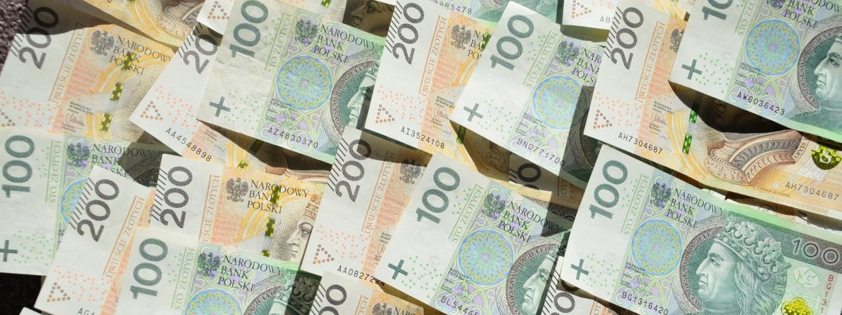 Українські заробітчани перерахували додому з Польщі близько 13 млрд злотих