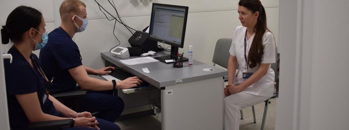 У Варшаві відкрили Центр медичного обслуговування біженців з України 