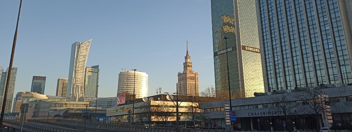 У Варшаві відкрили оновлений консультаційний пункт для українців
