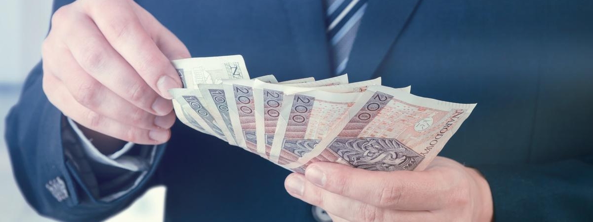 Грошова допомога від ООН для біженців з України в Польщі: яка ситуація з програмою зараз
