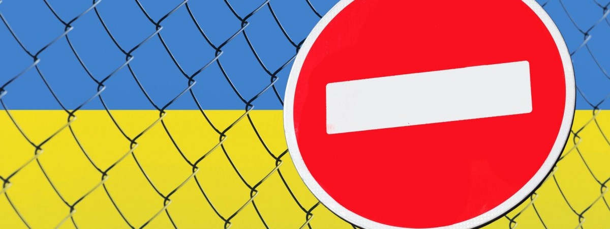 З 5 серпня при в'їзді в Україну повернули карантин або COVID-тести для невакцинованих