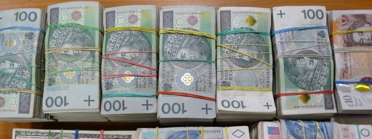 120 млн польских злотых в долларах