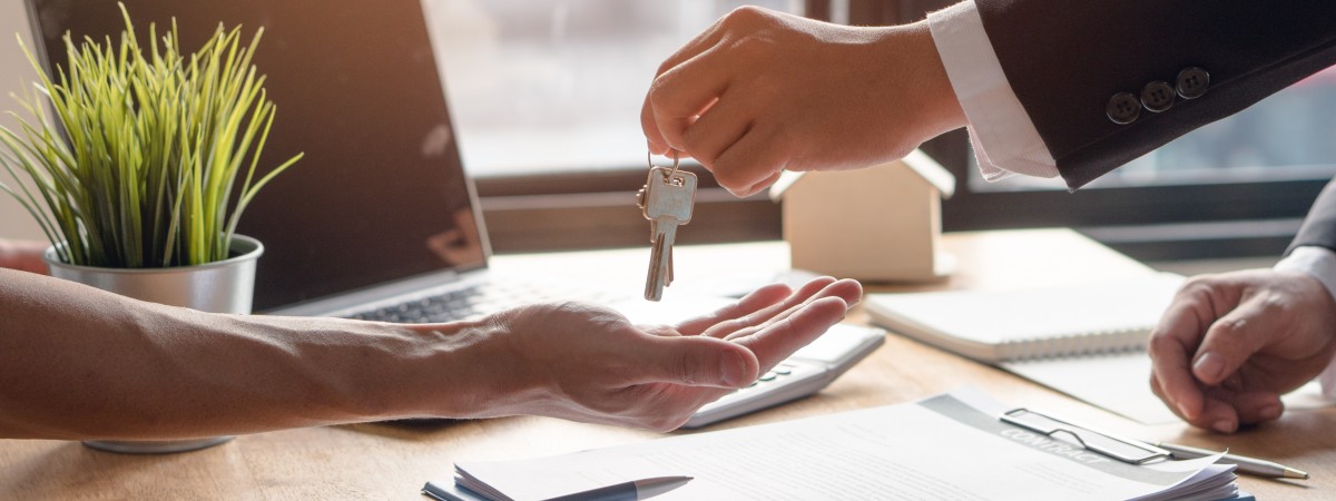 У Польщі продовжує падати продаж нового житла. Чи ціни вже десь знизилися?