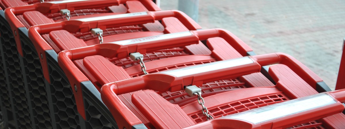 Biedronka, Lidl та інші: робота й допомога для українців від торговельних мереж Польщі
