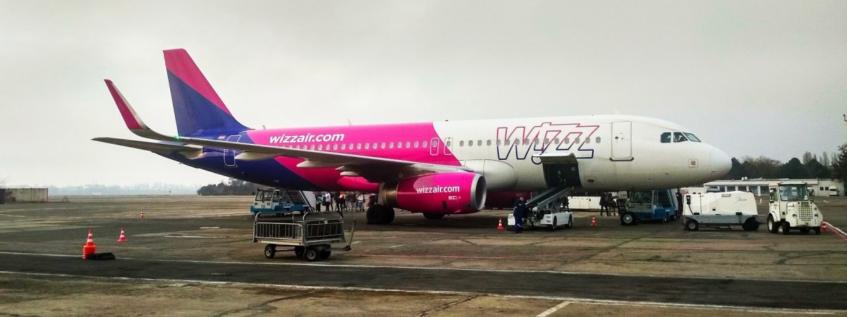 Wizz Air відновить з 17 грудня 7 рейсів між Україною та Польщею 