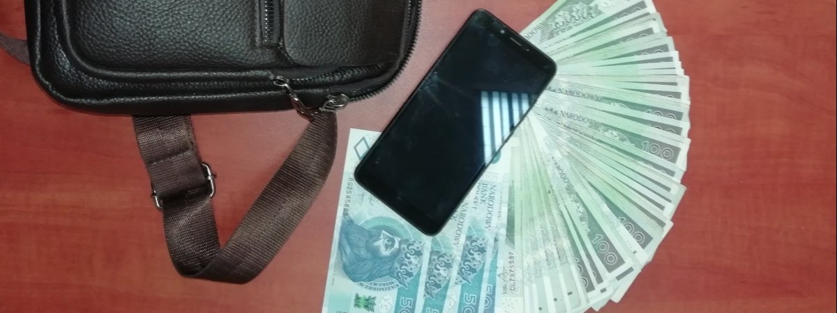 У Польщі українець після походу в туалет на АЗС втратив 7 тис зл і всі документи