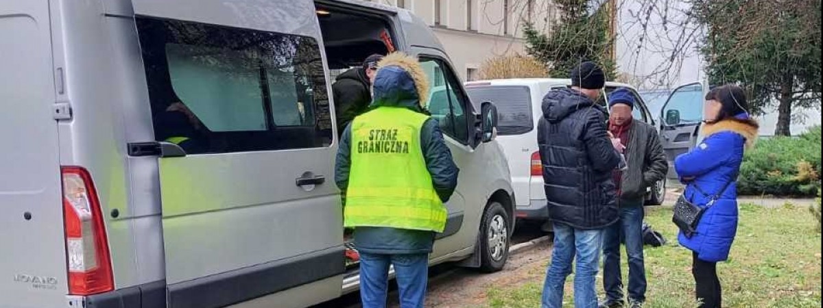 По 300 зл штрафу і не тільки: українців викрили в Польщі на нелегальній праці при виробництві меблів