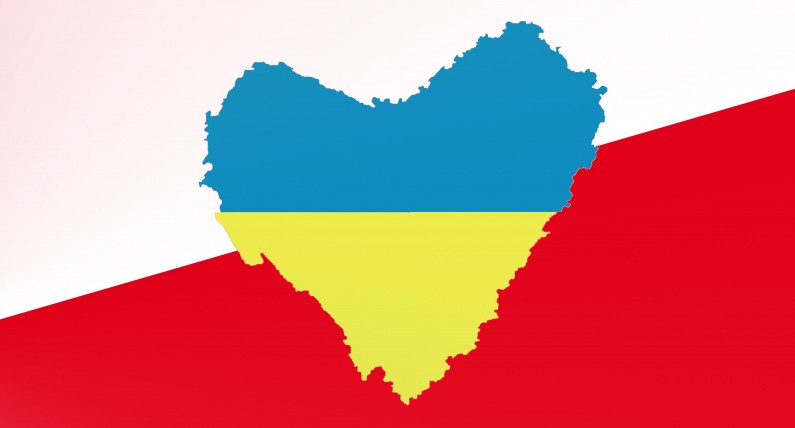 Польське місто розмістить історії біженок з України на білбордах, зупинках, в транспорті. Для чого?